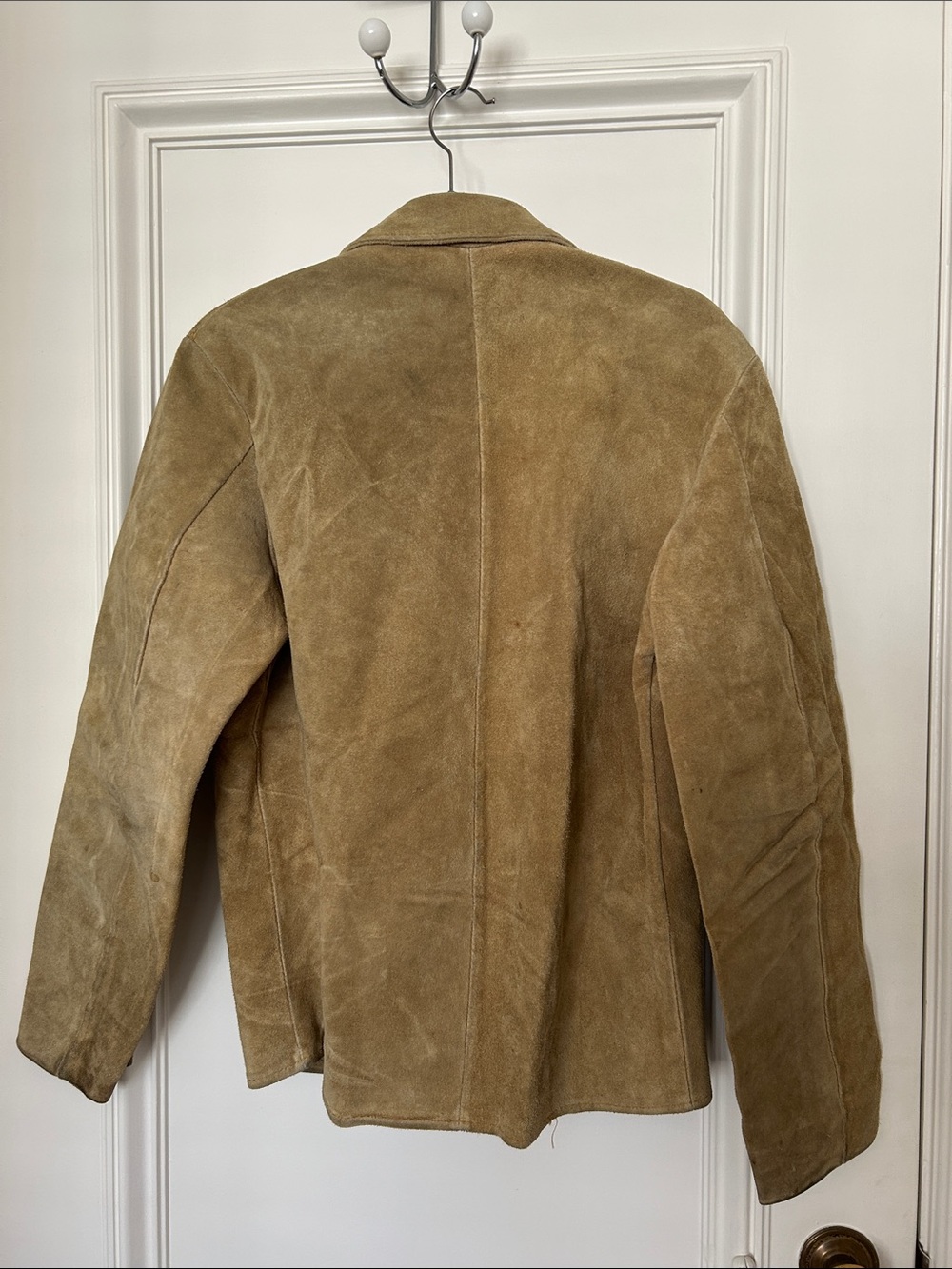 Vintage Tan Suede Jacket - Picture 4 of 13